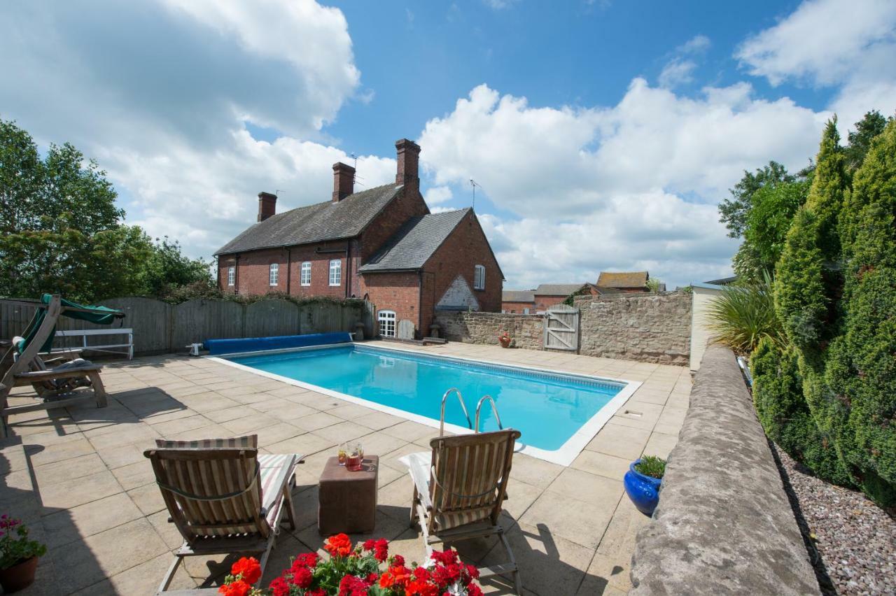 Moreton Hall Farm Newport (Shropshire) Exterior photo